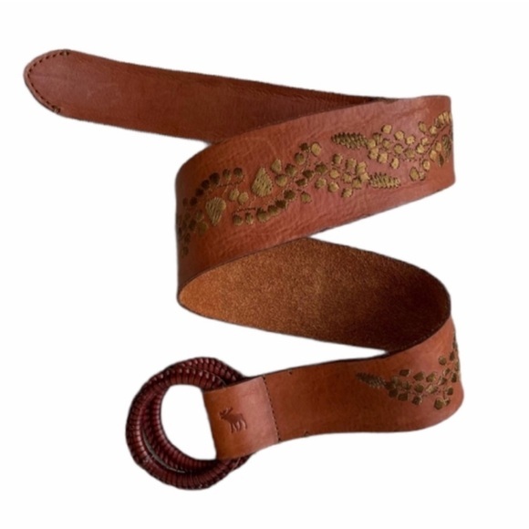 Abercrombie and Fitch embroidered leather belt M/L - Picture 1 of 6